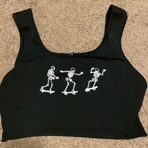 XL BLACK CROPPED TANK TOP